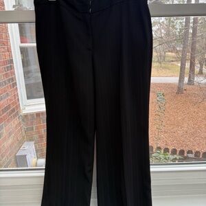 Jones Wear Black & Burgundy Pinstripe Women's Dress Pant Trousers Sz 14